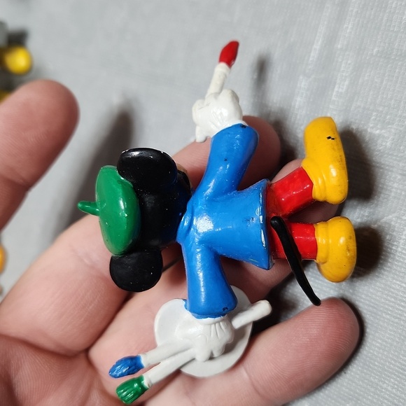 4 Bully One Nestle Disney Figureines - Picture 15 of 15